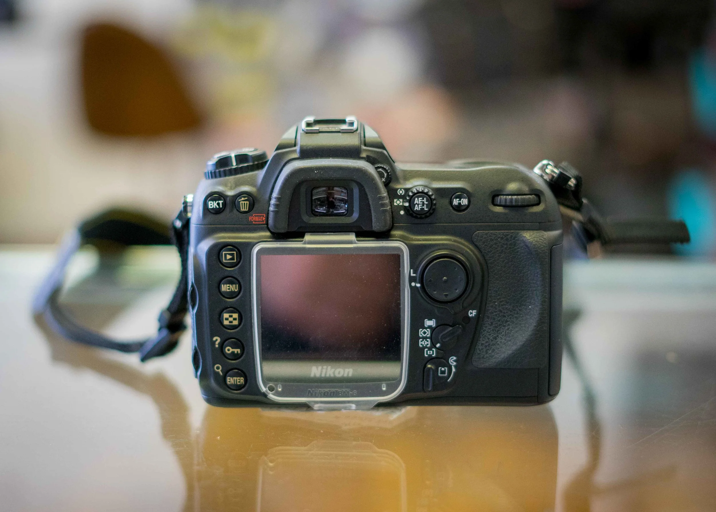 【訳あり】NIKON D200 Amazon.com : Nikon D200 10.2MP Digital SLR Camera with 18